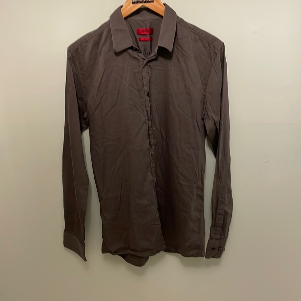 Mens Hugo Boss slim fit button down shirt